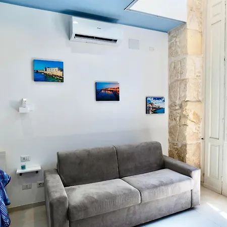 Moni House Ortigia *