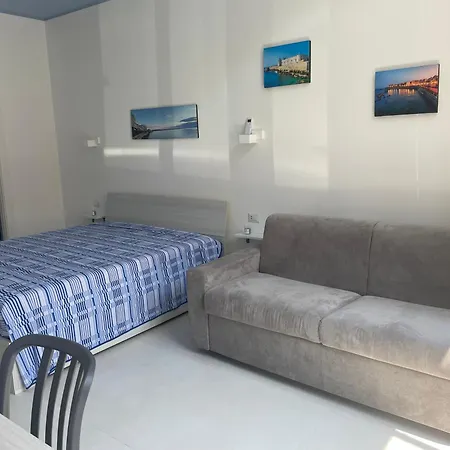 Moni House Ortigia Apartment *