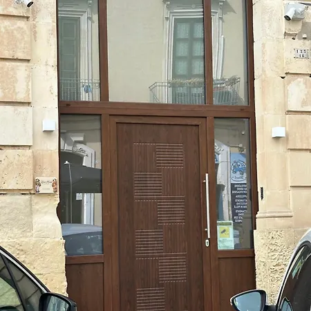 Апартаменты Moni House Ortigia