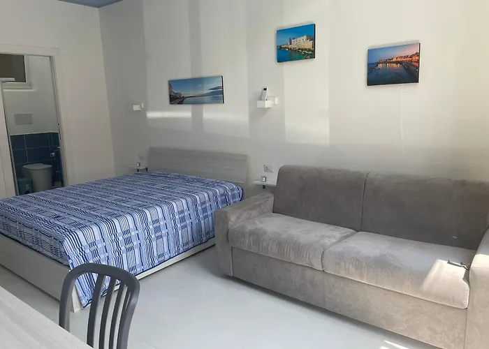 Moni House Ortigia Апартаменты *