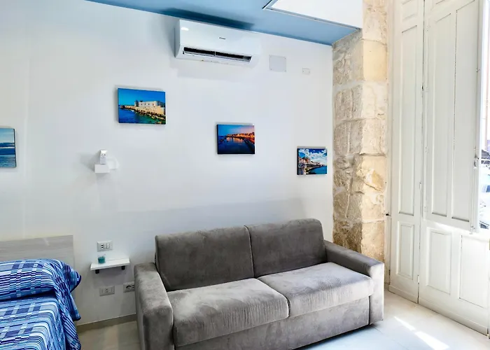 Moni House Ortigia *